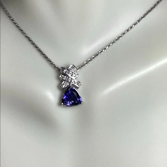 14k WG TANZANITE PENDENT - Picture 6 of 6
